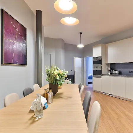 Apartment 124 - Urban Fabulous Flat *