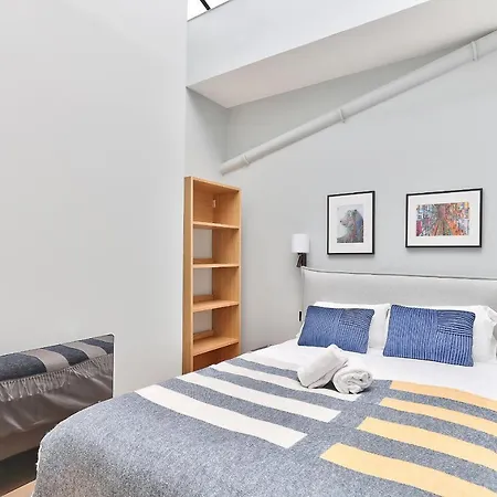 124 - Urban Fabulous Flat