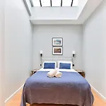 Apartment 124 - Urban Fabulous Flat *